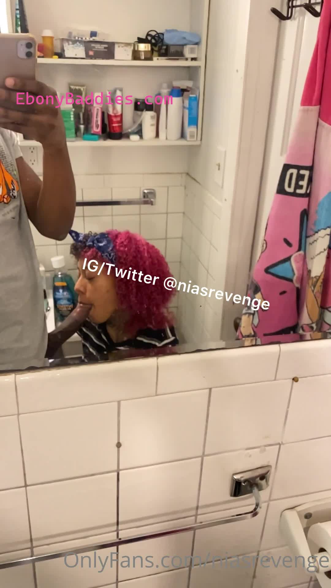 niasrevenge pretty girl eating dick 10