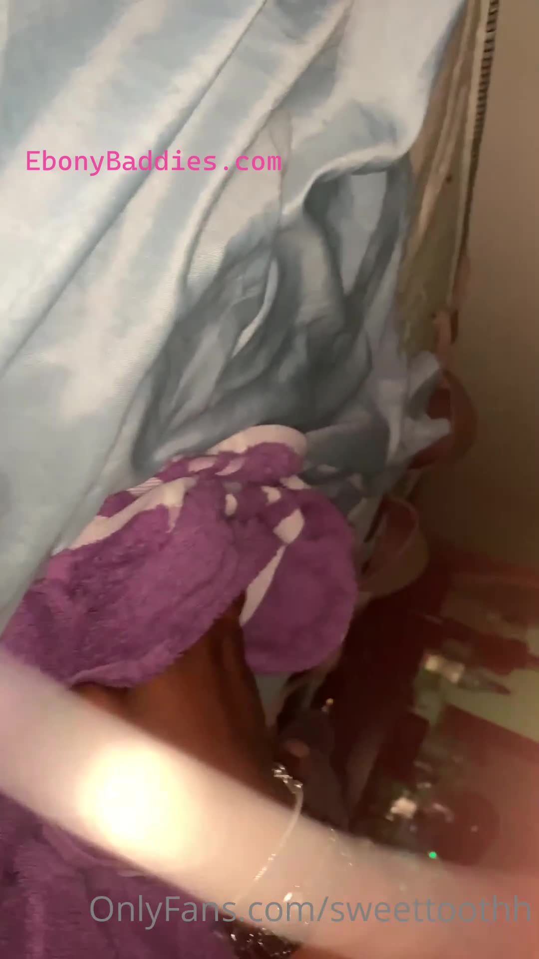 sweettoothh thick big booty ebony  1