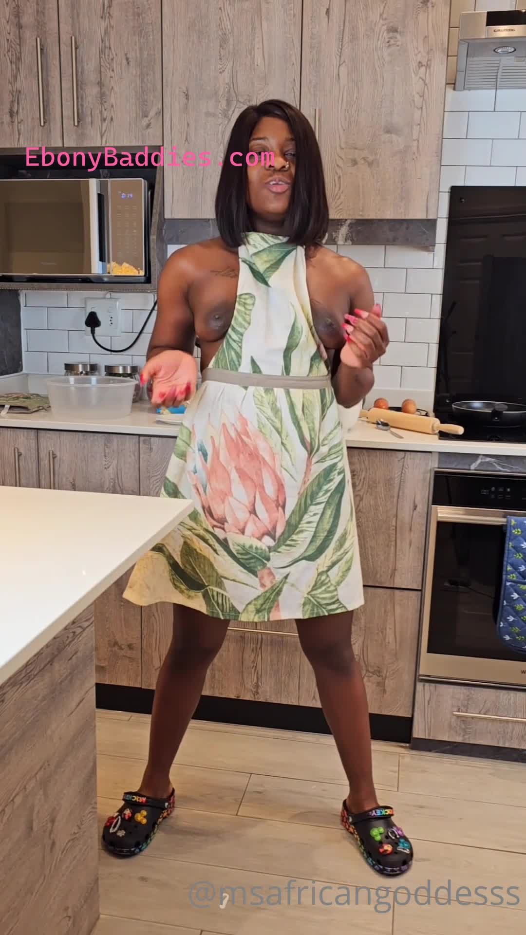 msafricangoddesss nude twerking masturbation 6