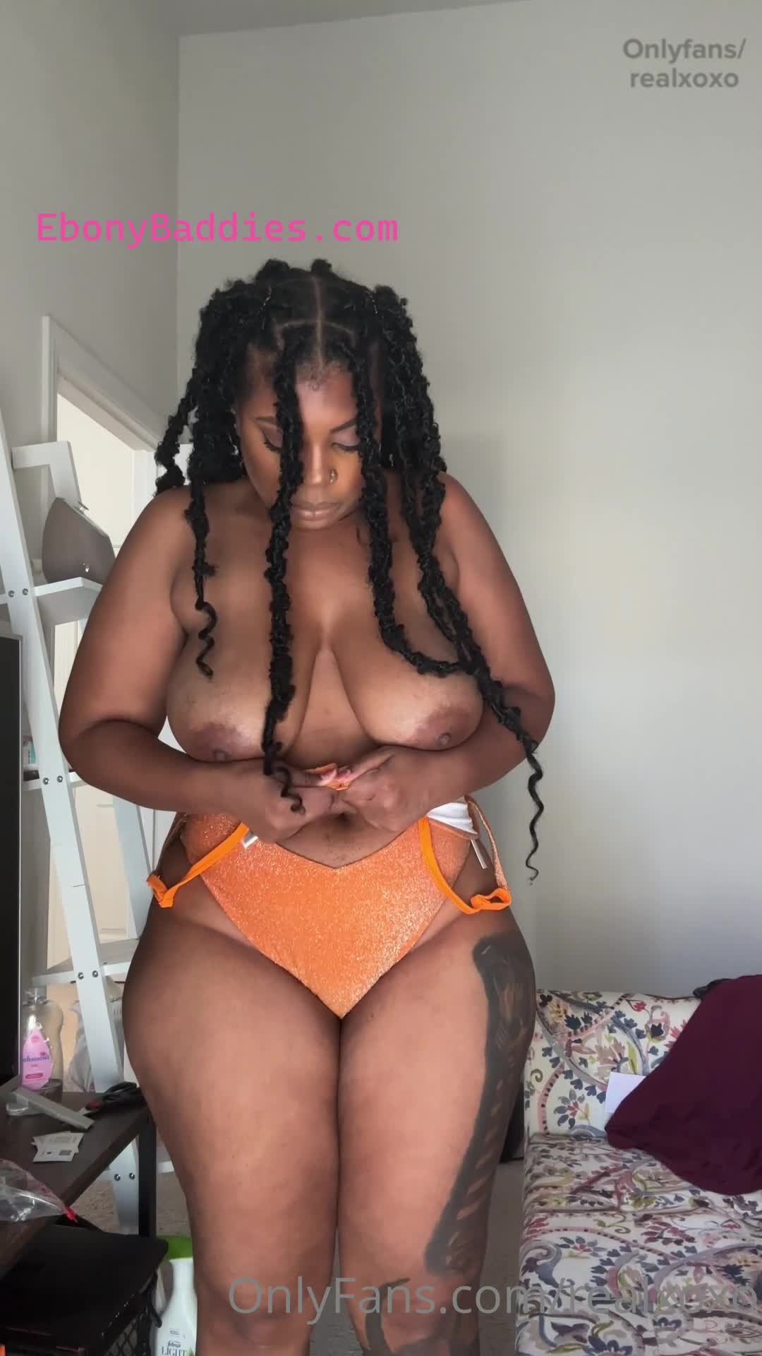 realxoxo thick nude ebony tease 6