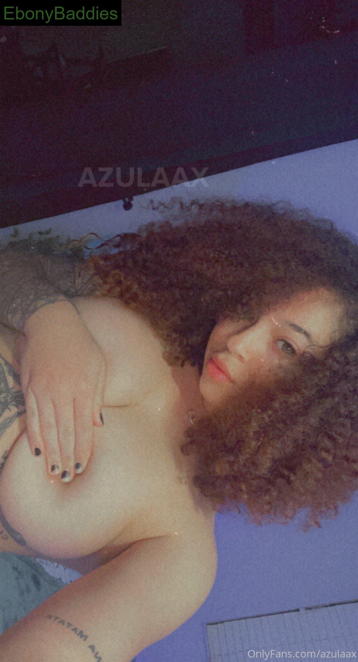 azulaax feet