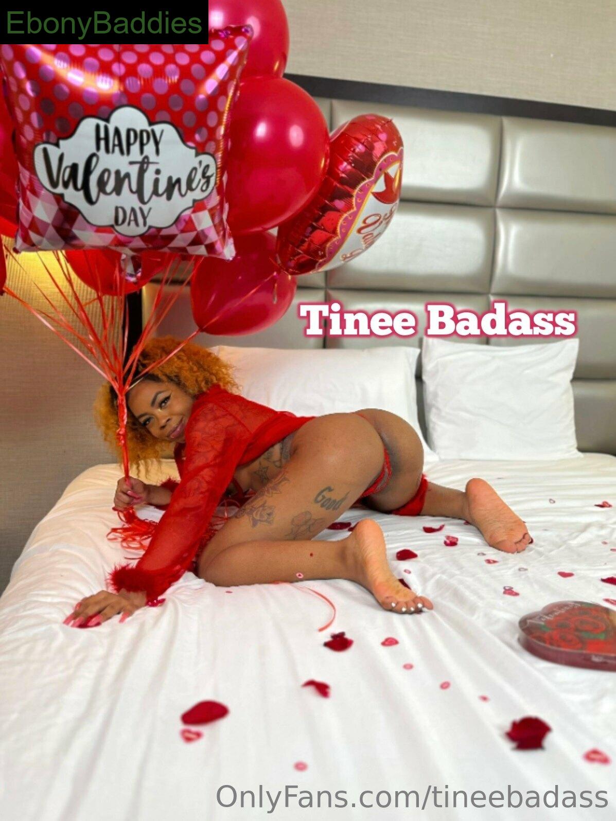 tineebadass feet
