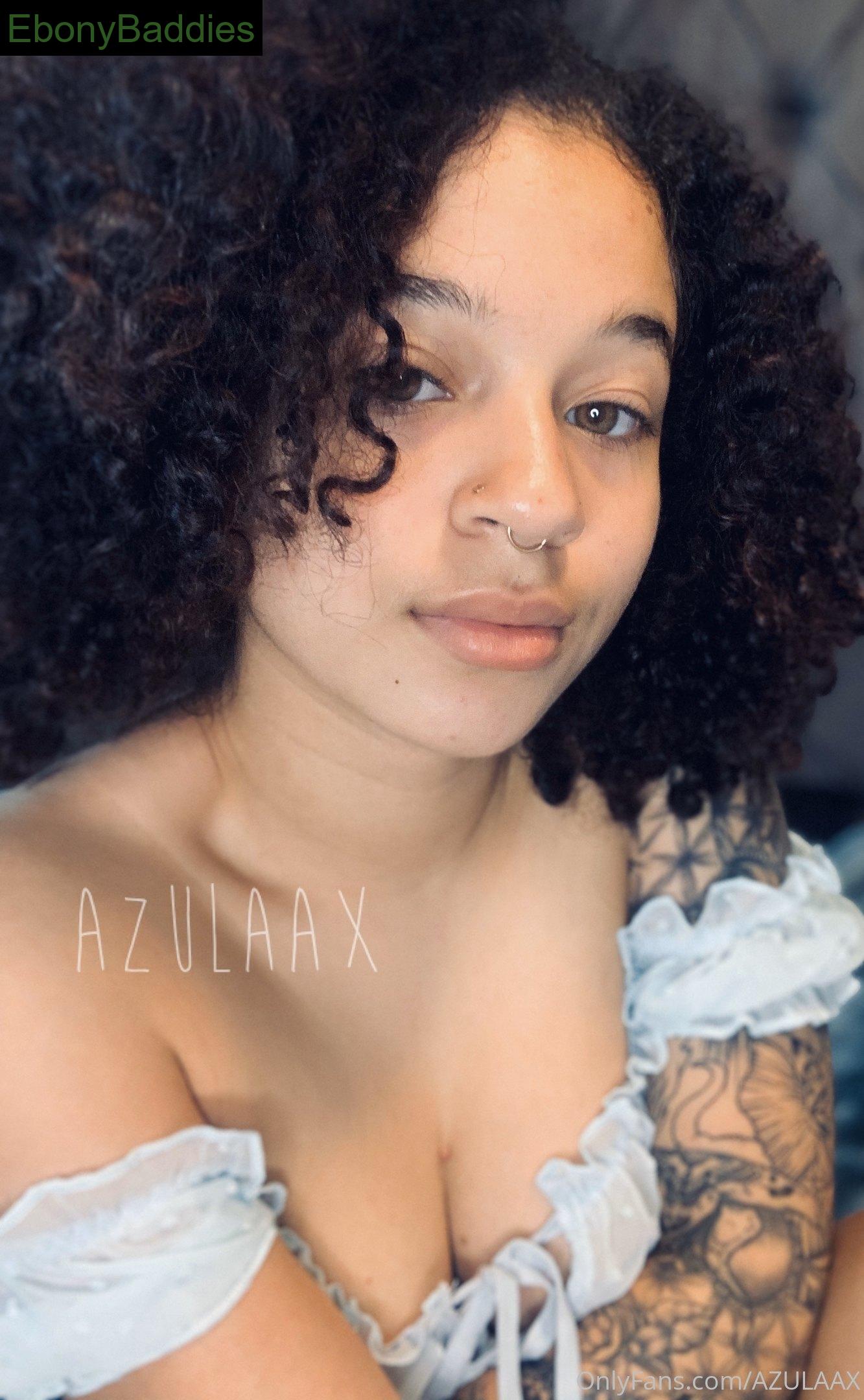 azulaax feet