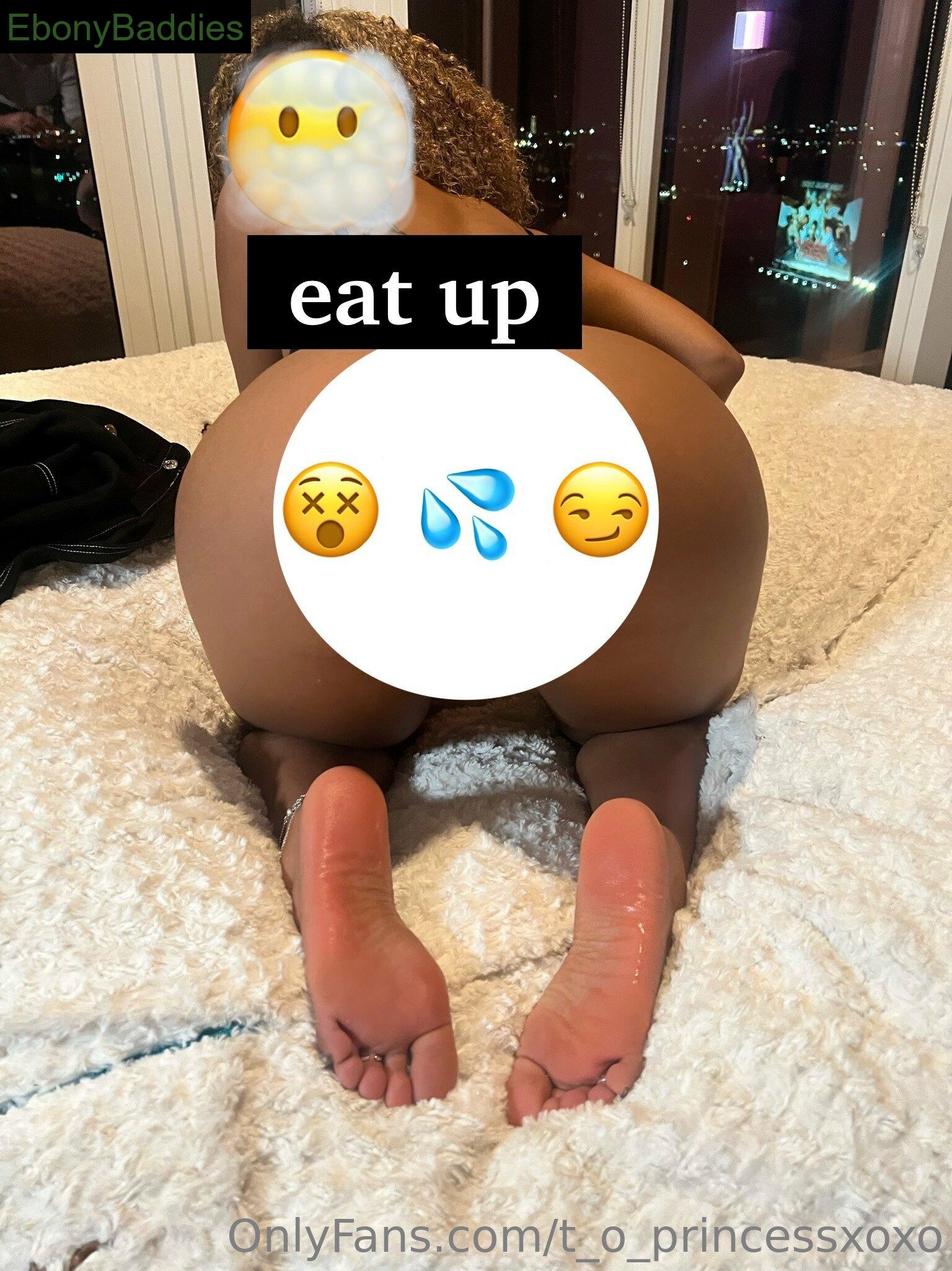 t_o_princessxoxo feet