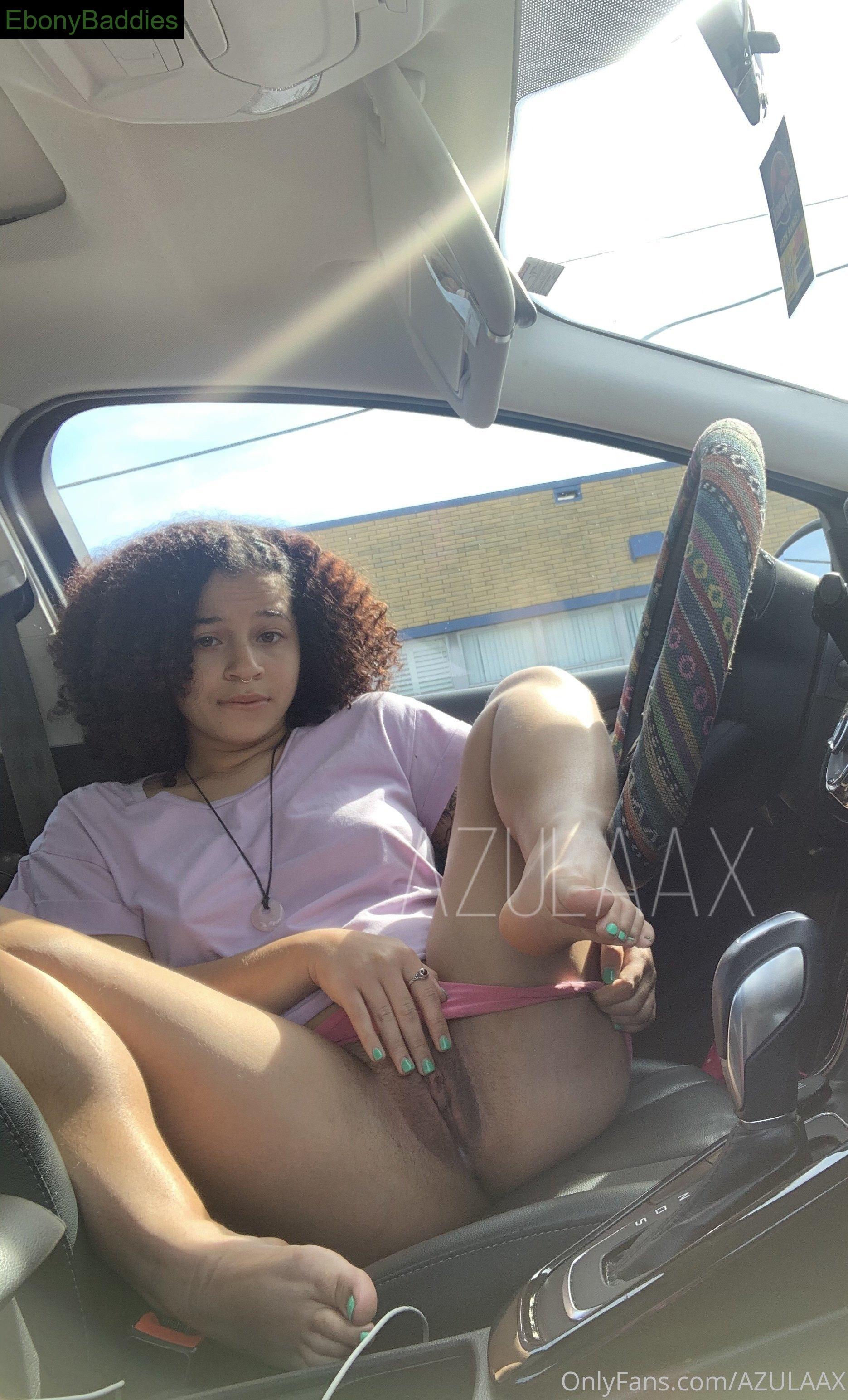 azulaax feet
