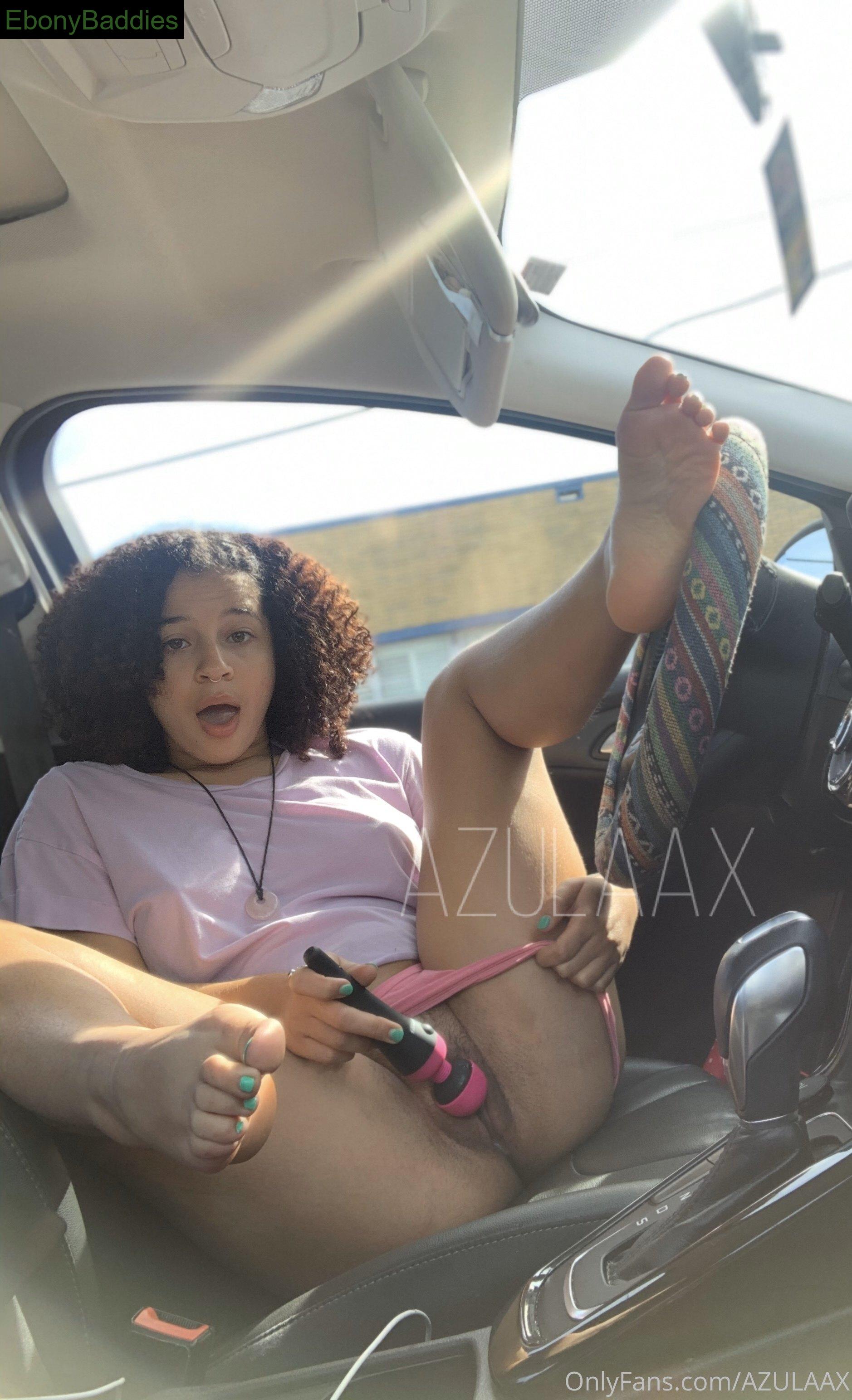 azulaax feet