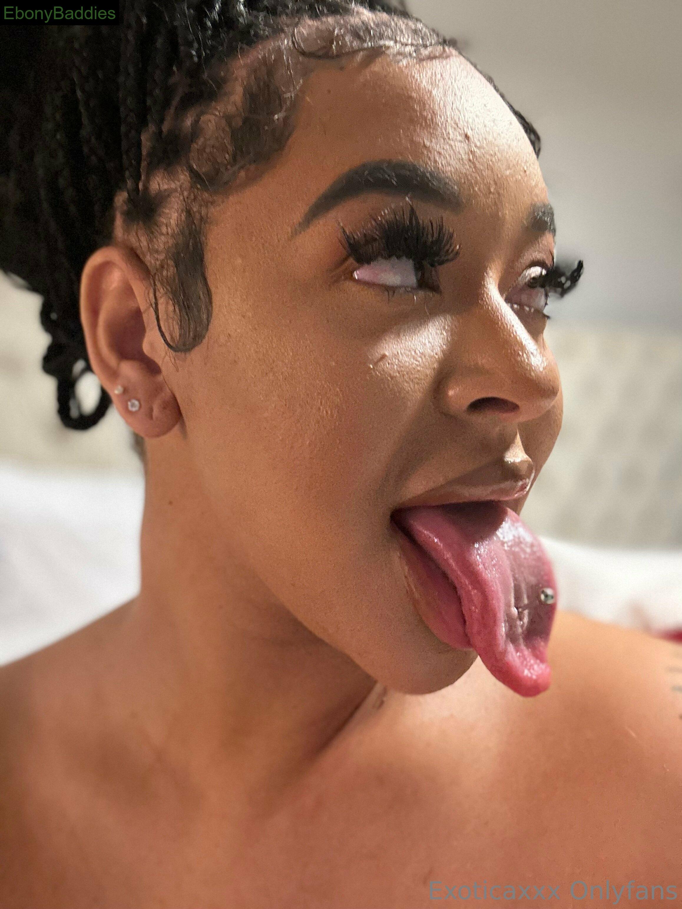 exoticaxxx ebony