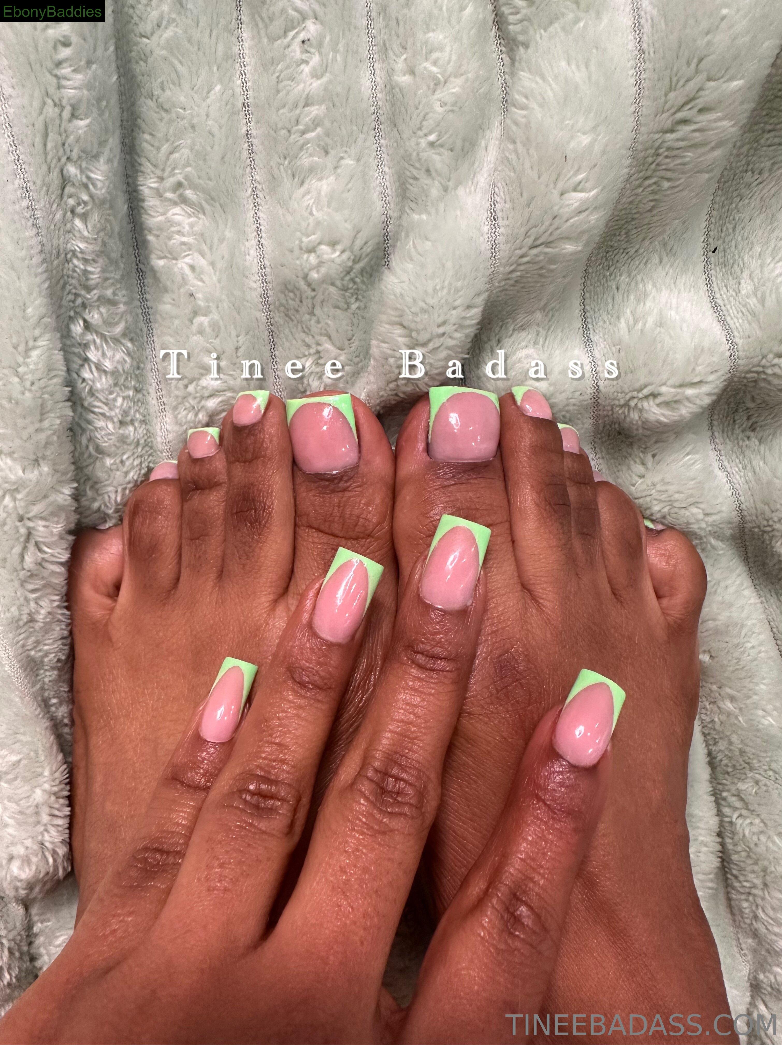 tineebadass feet
