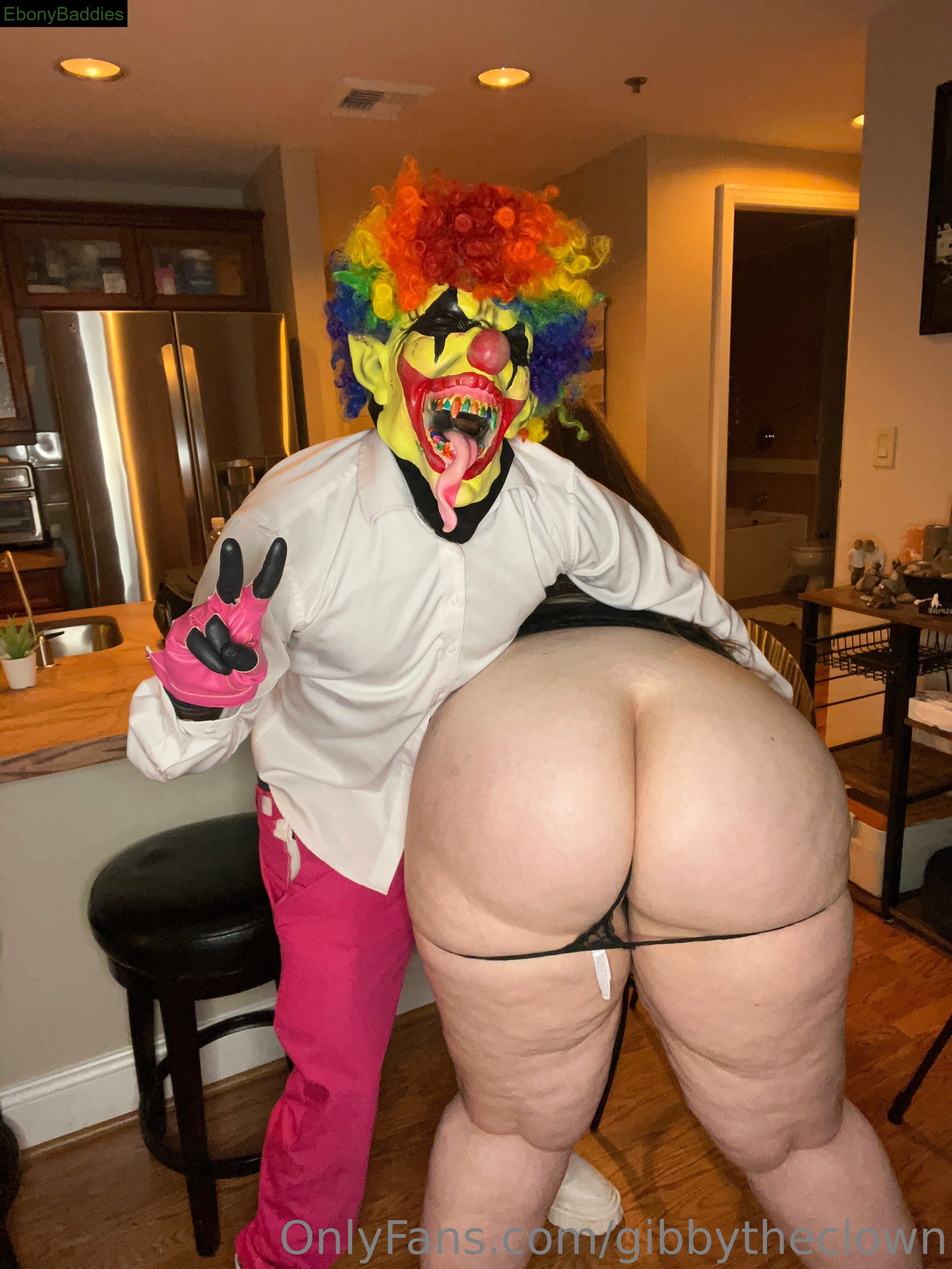 gibbytheclown feet