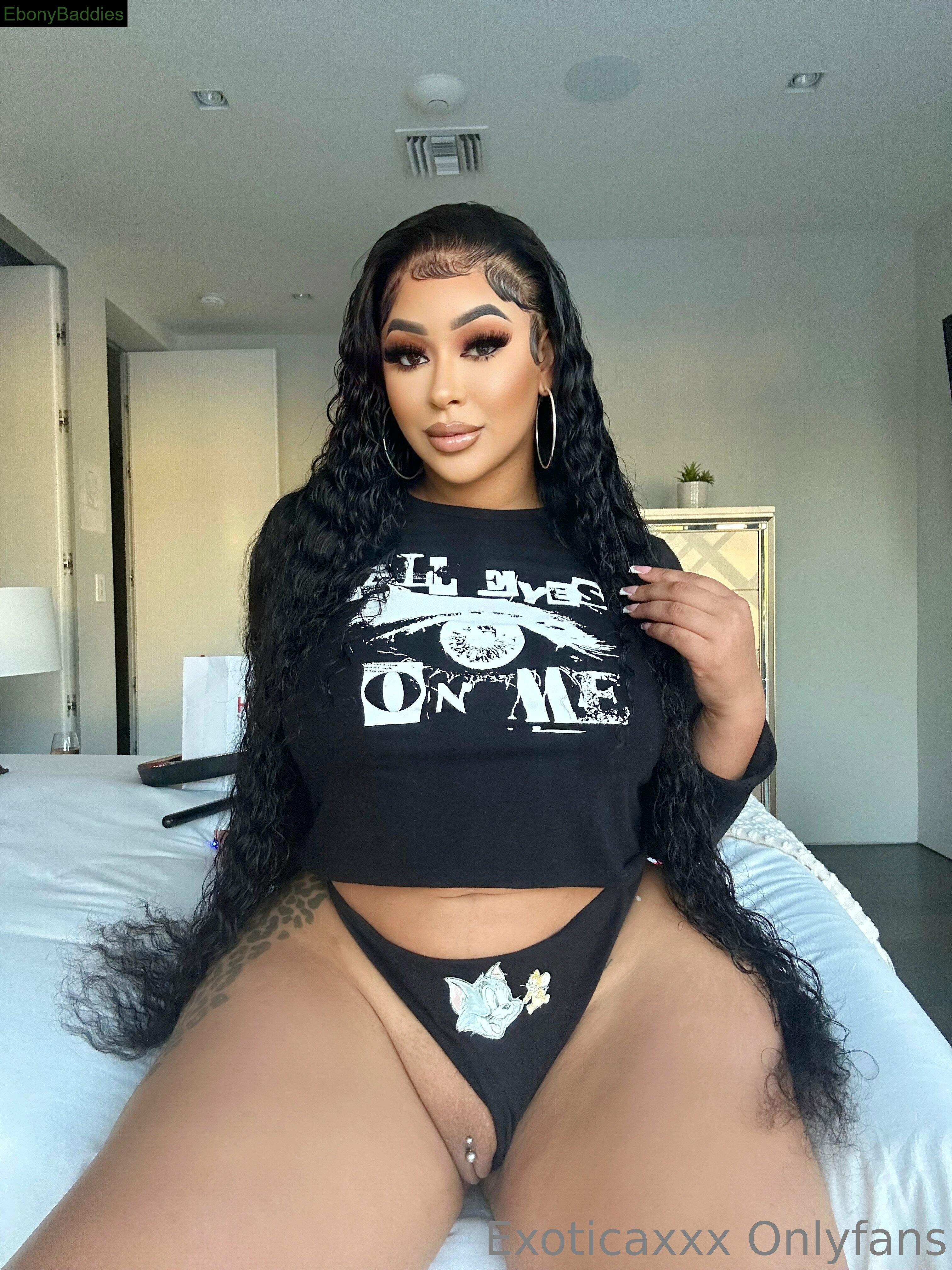 exoticaxxx ebony