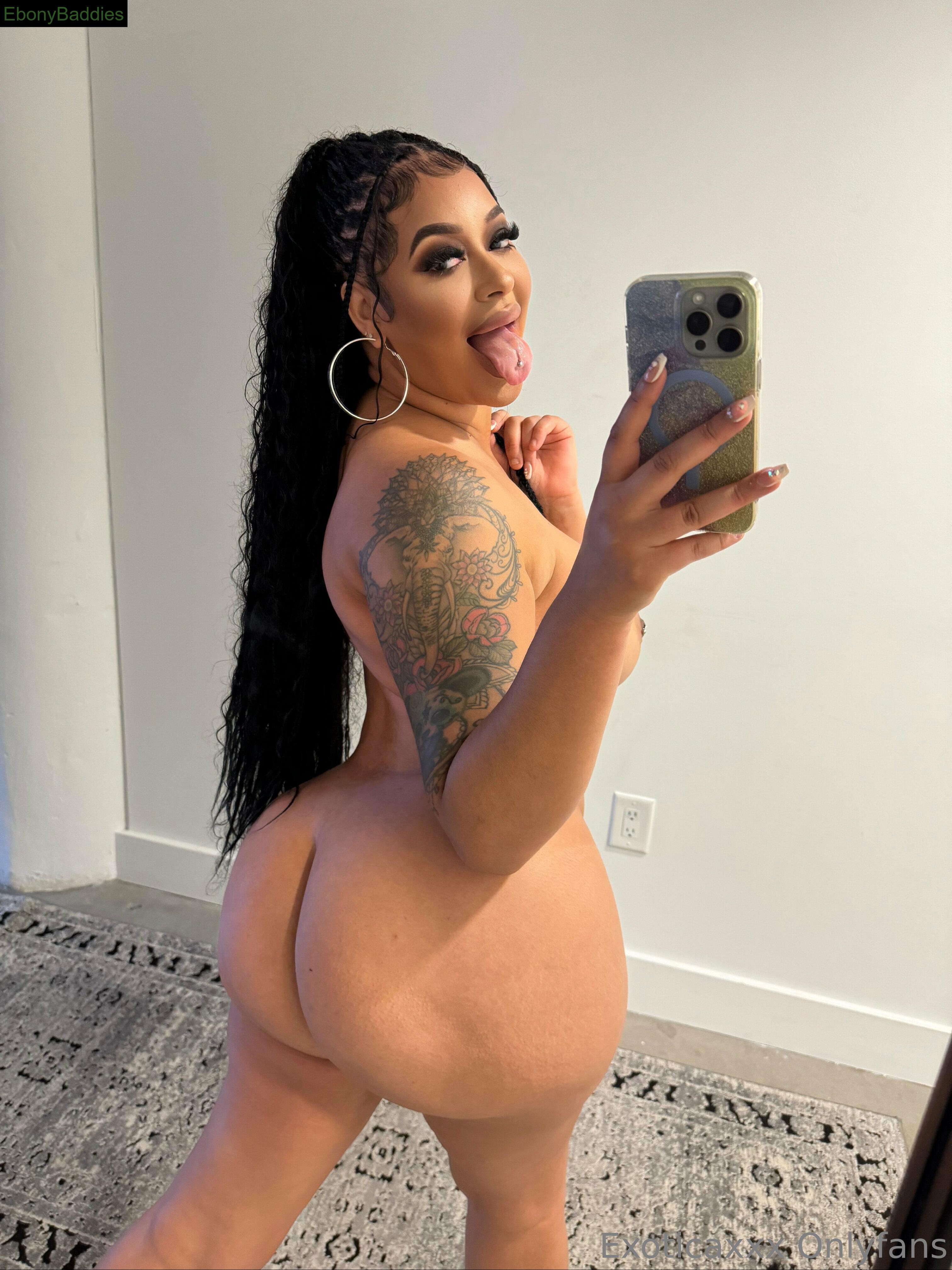 exoticaxxx ebony