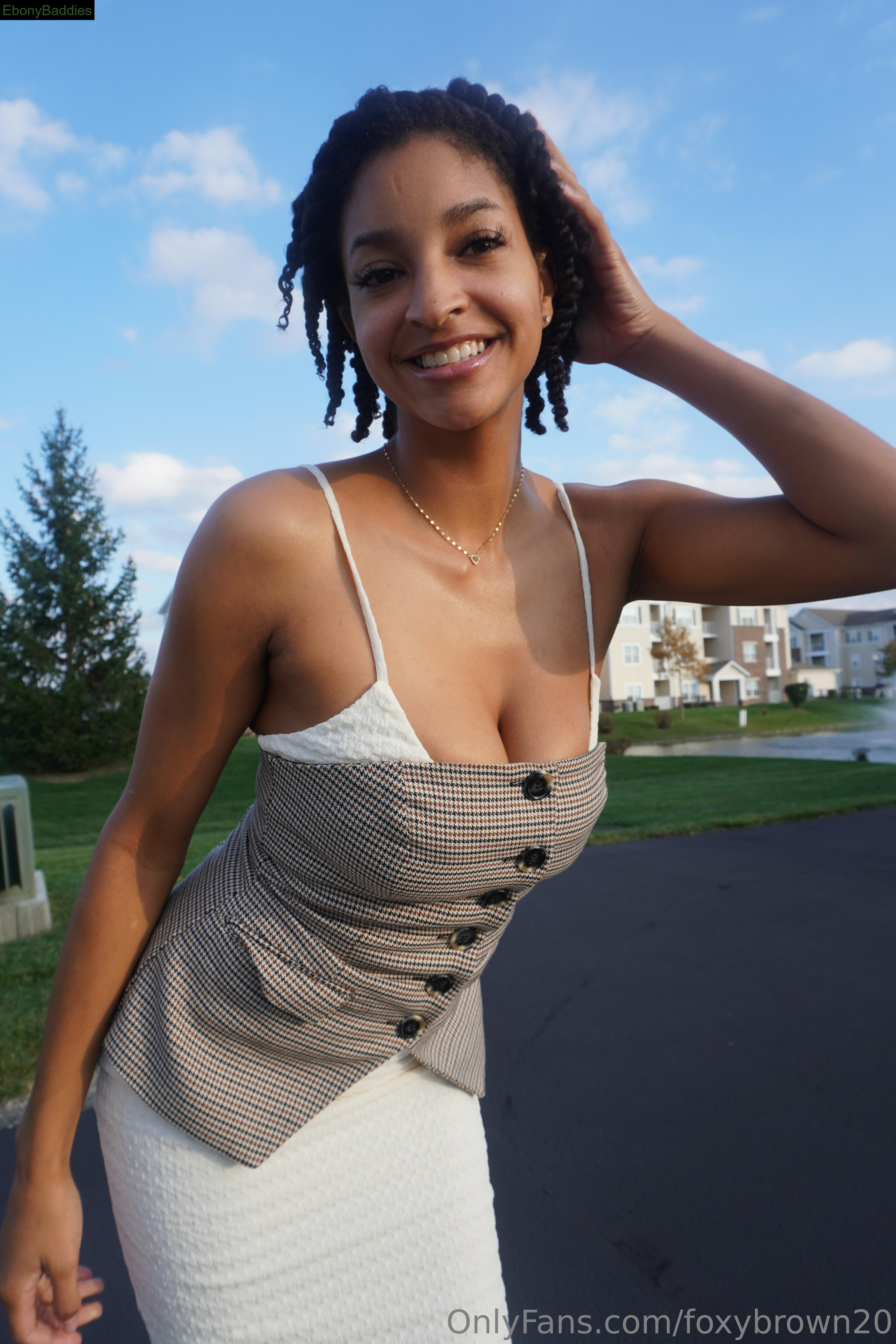 foxybrown20 ebony