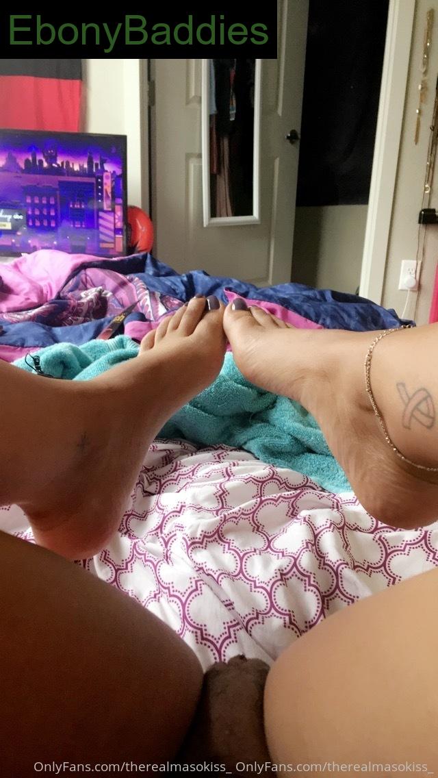 therealmasokiss_ feet