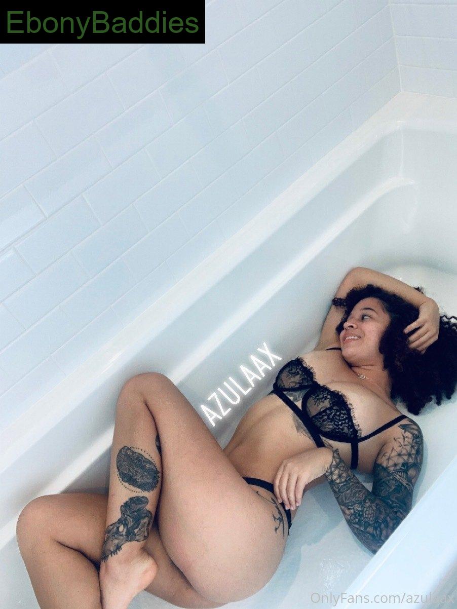 azulaax feet