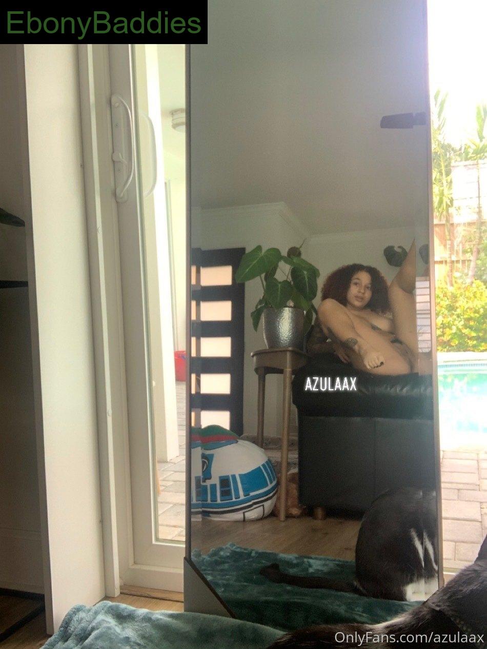 azulaax feet